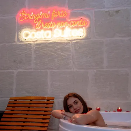 Hesperia - Jacuzzi & Garden * Corigliano dʼOtranto