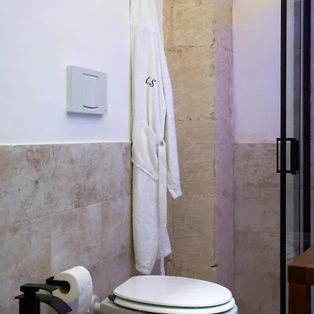 Casa vacanze Hesperia - Jacuzzi & Garden Corigliano dʼOtranto
